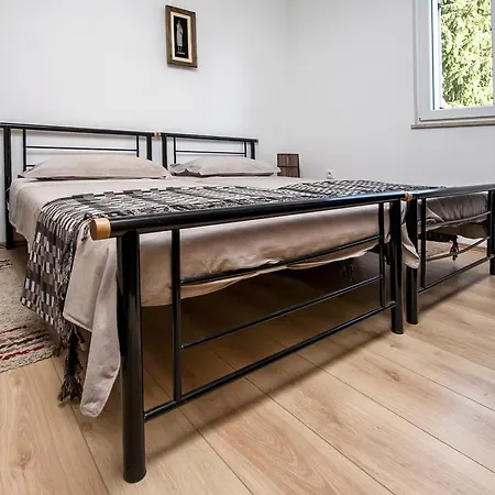 Pimlico * Ρόβινι