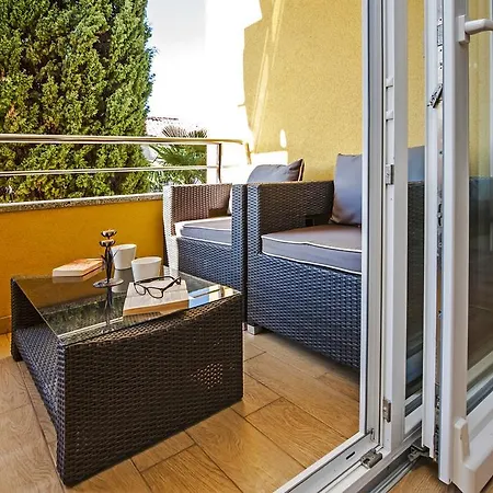 Pimlico Apartament